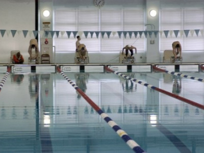 泳池設備多少錢一套，建一個游泳池需要哪些費用?